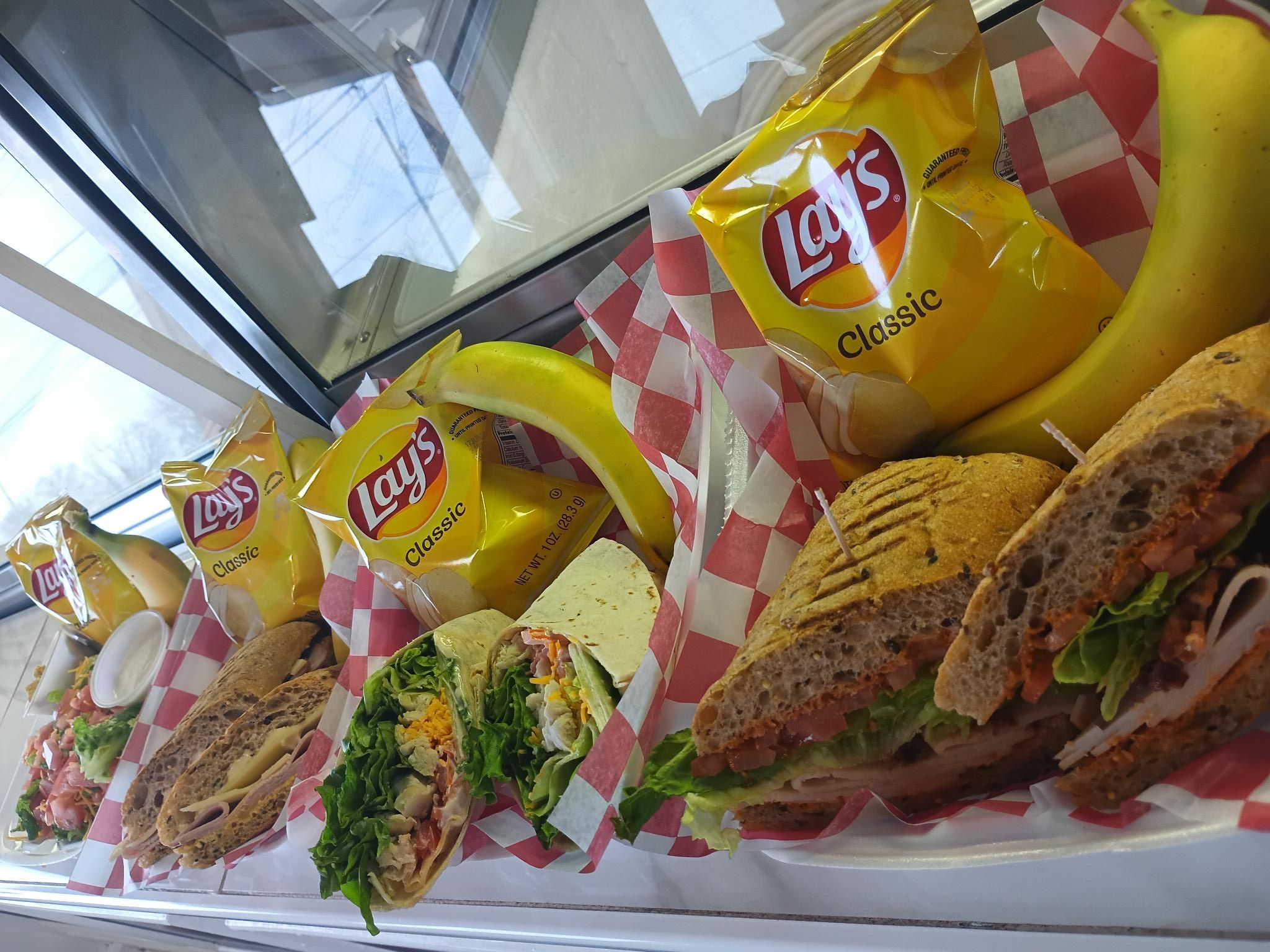 Mona's catering boxed lunches